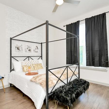 Elan Maison Smart Hub In The Heart Of Downtown Houston Apartment ภายนอก รูปภาพ