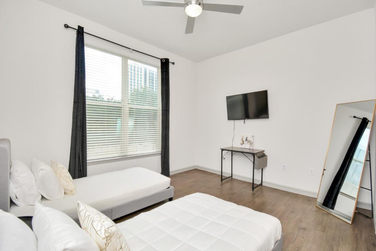 Elan Maison Smart Hub In The Heart Of Downtown Houston Apartment ภายนอก รูปภาพ
