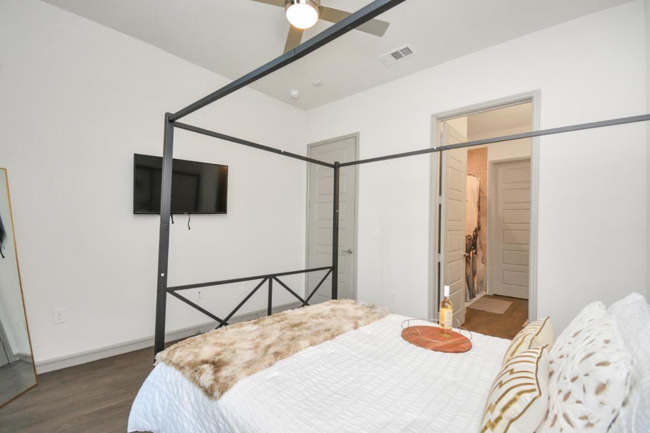 Elan Maison Smart Hub In The Heart Of Downtown Houston Apartment ภายนอก รูปภาพ