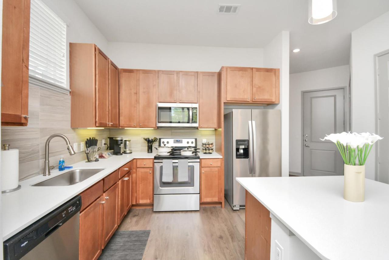 Elan Maison Smart Hub In The Heart Of Downtown Houston Apartment ภายนอก รูปภาพ